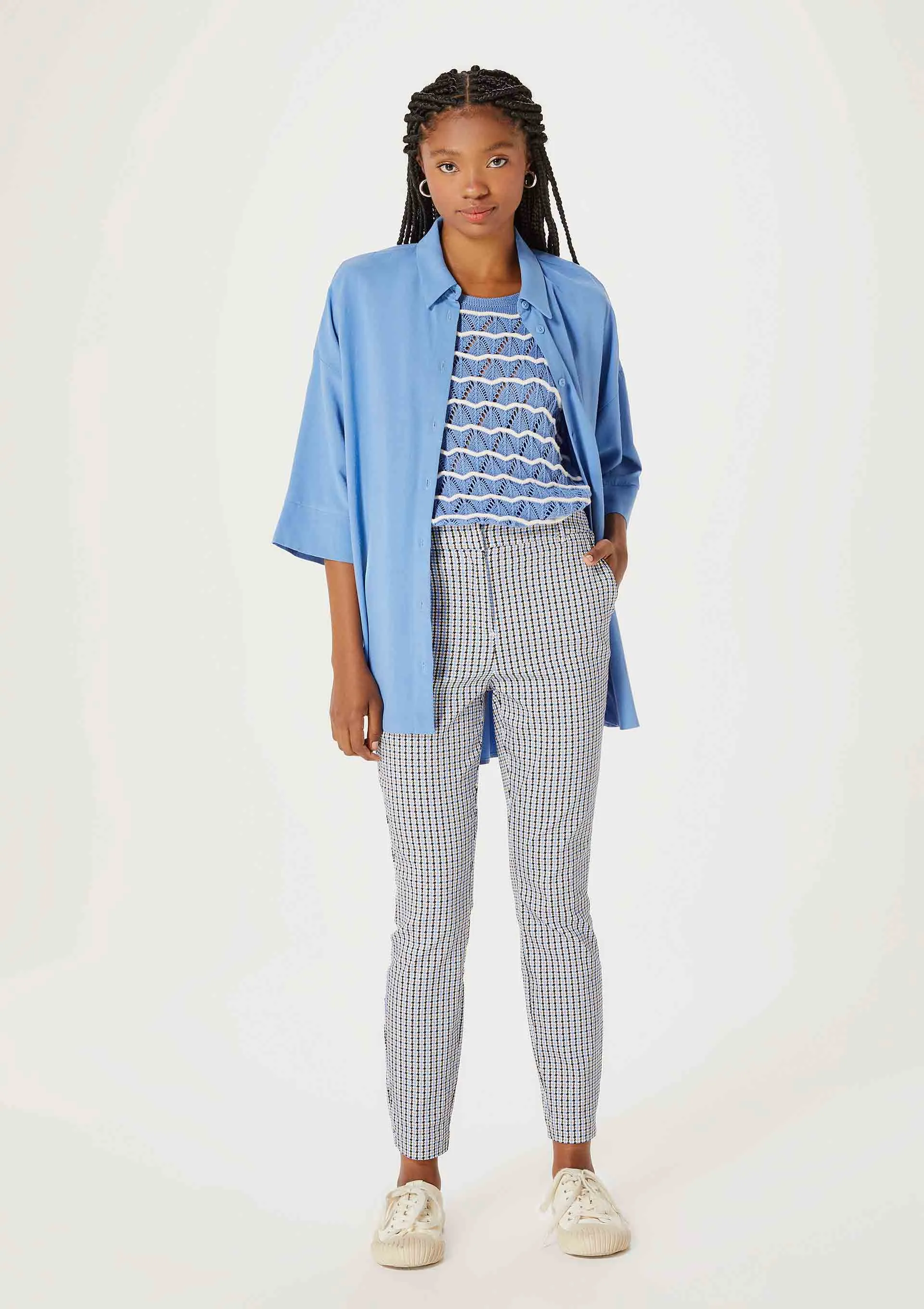 ?Tam.: 34  36 38 40 44 46 E 48?Cala Feminina Slim Estampada Cintura Mdia Em Alfaiataria - Azul